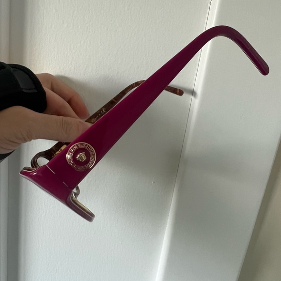 😍😍VERSACE GLASSES!!😍😍 - Picture 3 of 6